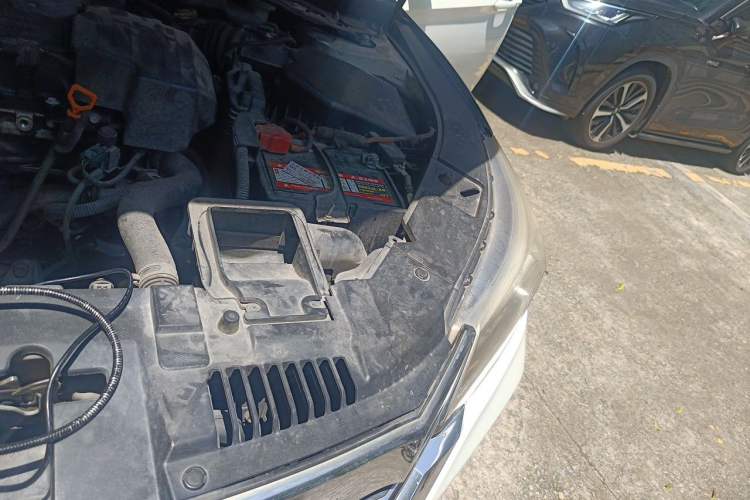 Used Honda Accord 2014 2.4L EX Luxury Edition Engine Bay Left