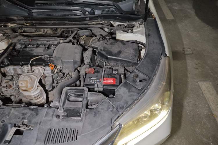 Used Honda Accord 2014 2.4L EX Luxury Edition Engine Bay Left