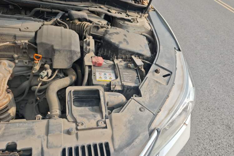 Used Honda Accord 2014 2.4L EX Luxury Edition Engine Bay Left