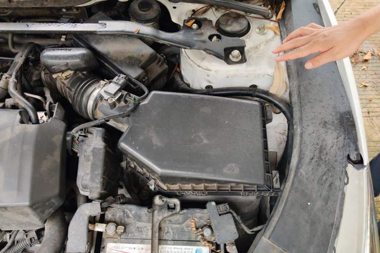 Used Honda Accord 2014 2.4L EX Luxury Edition Engine Bay Left