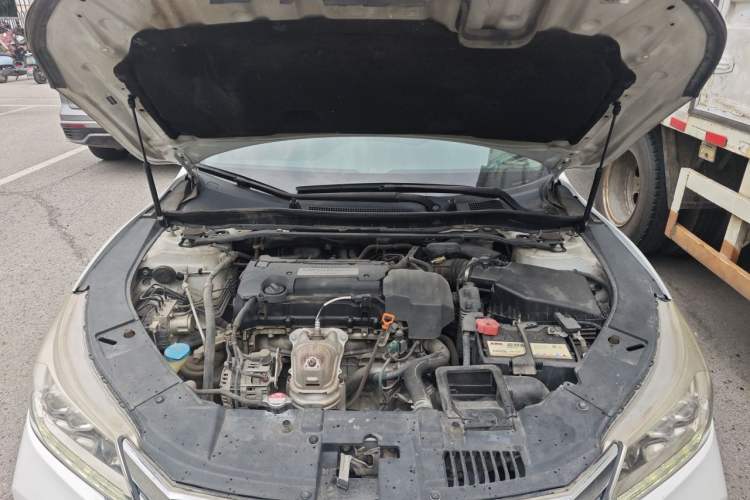 Used Honda Accord 2014 2.4L EX Luxury Edition Engine Bay
