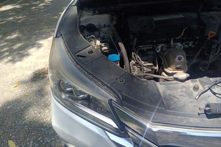 Used Honda Accord 2014 2.4L EX Luxury Edition Engine Bay Right