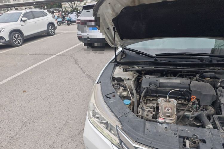 Used Honda Accord 2014 2.4L EX Luxury Edition Engine Bay Right