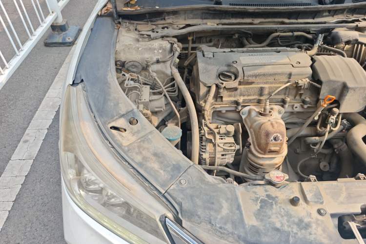 Used Honda Accord 2014 2.4L EX Luxury Edition Engine Bay Right