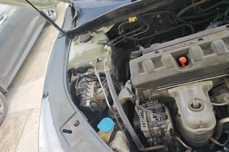 Used Honda Accord 2014 2.0L EX Luxury Edition Engine Bay Right