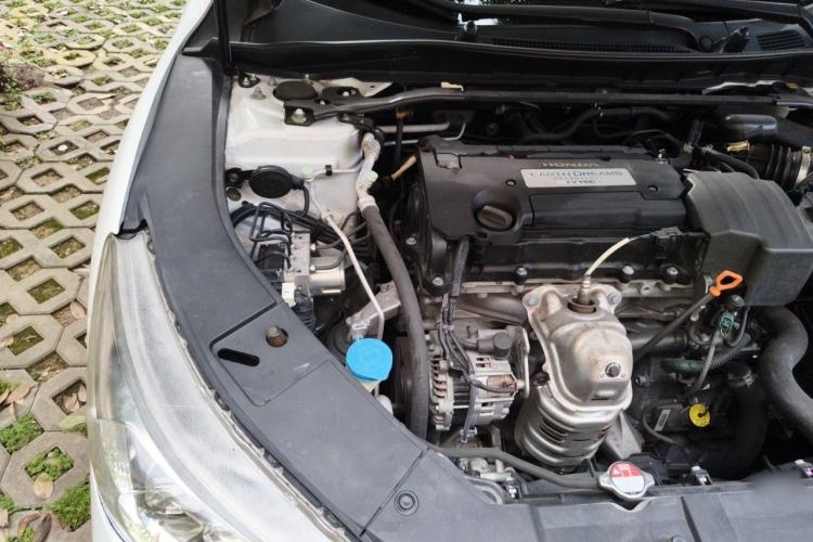 Used Honda Accord 2014 2.4L EX Luxury Edition Engine Bay Right