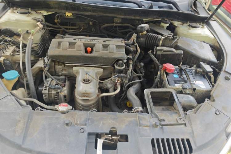 Used Honda Accord 2014 2.0L EX Luxury Edition Engine Bay