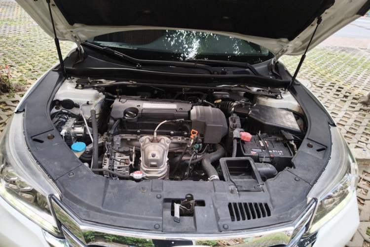 Used Honda Accord 2014 2.4L EX Luxury Edition Engine Bay