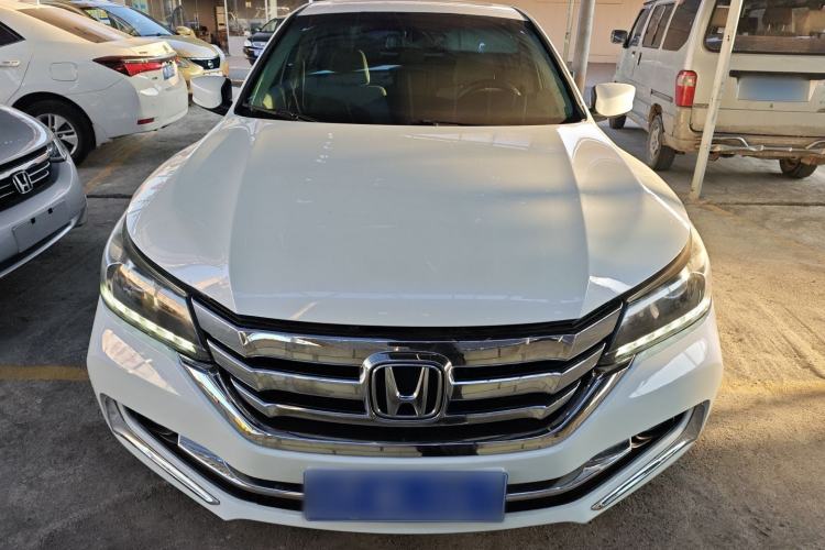 Used Honda Accord 2014 2.0L EX Luxury Edition Front
