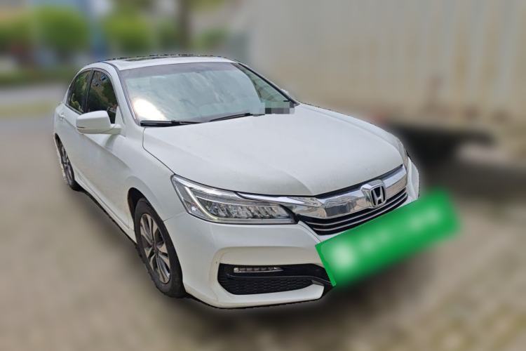 Used Honda Accord 2014 2.0L LX Comfort Edition Front Right 45 Deg