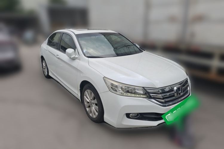 Used Honda Accord 2014 2.4L EX Luxury Edition Front Right 45 Deg
