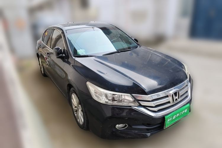 Used Honda Accord 2014 2.4L EX Luxury Edition Front Right 45 Deg