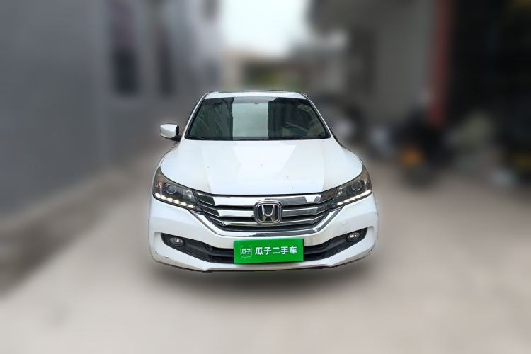Used Honda Accord 2014 2.0L LX Comfort Edition Front