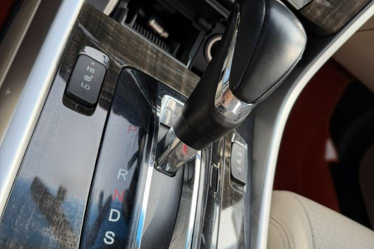 Used Honda Accord 2014 2.4L EX Luxury Edition Gear Lever