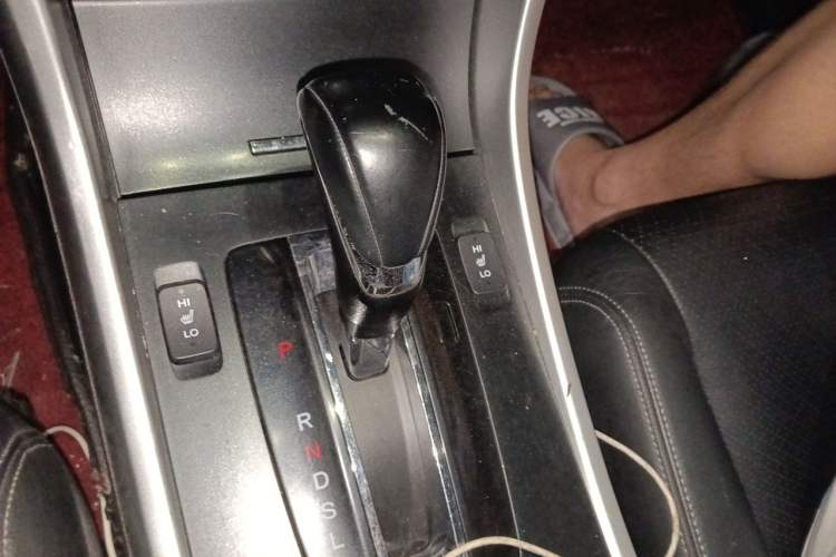 Used Honda Accord 2014 2.0L EX Luxury Edition Gear Lever