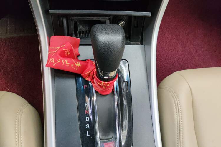 Used Honda Accord 2014 2.0L LX Comfort Edition Gear Lever