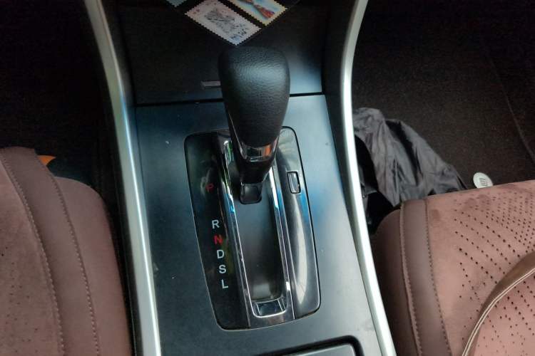 Used Honda Accord 2014 2.0L LX Comfort Edition Gear Lever