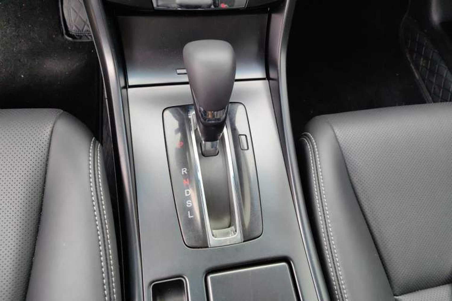 Used Honda Accord 2014 2.0L LX Comfort Edition Gear Lever