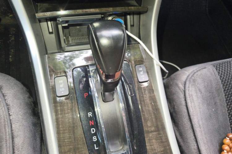 Used Honda Accord 2014 2.4L EX Luxury Edition Gear Lever