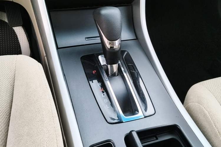 Used Honda Accord 2014 2.0L LX Comfort Edition Gear Lever