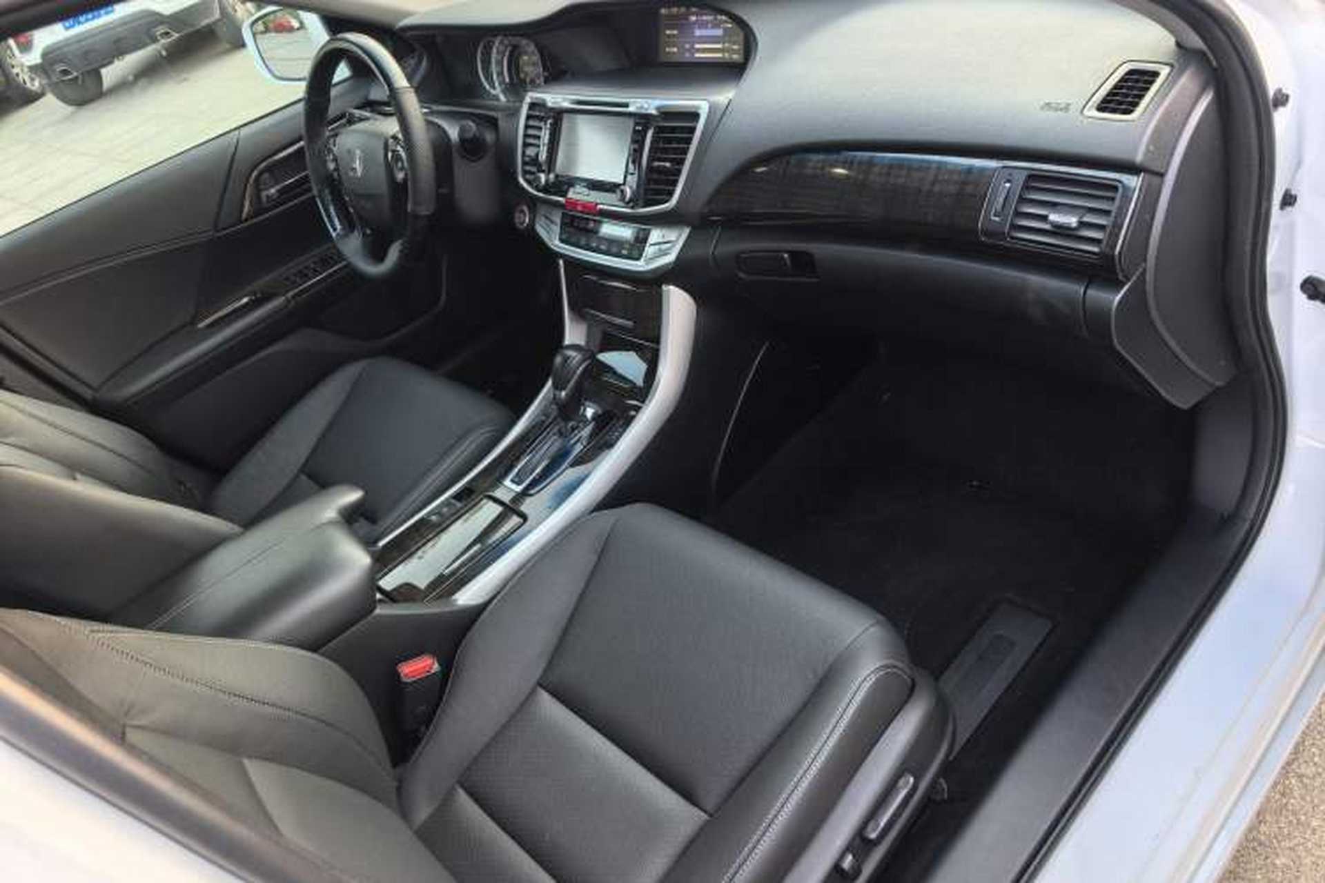 Used Honda Accord 2014 2.4L EXN Luxury Navigation Edition Interior 3