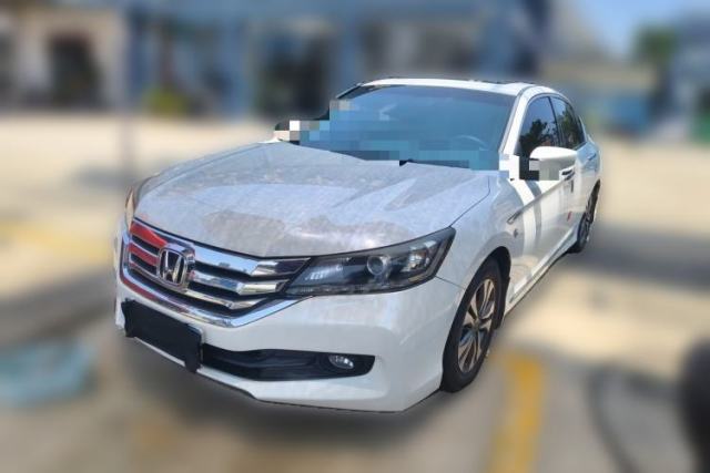 Ojetý Honda Accord 2014 2.0L LX Comfort Edition