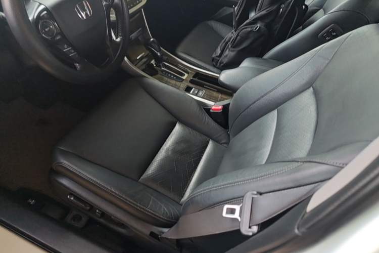 Used Honda Accord 2014 2.4L LX Comfort Edition Left Front Seat