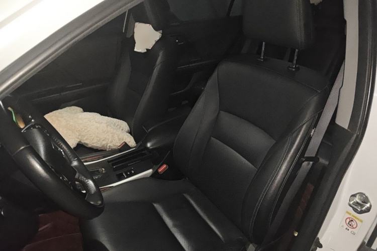 Used Honda Accord 2014 2.0L EX Luxury Edition Left Front Seat