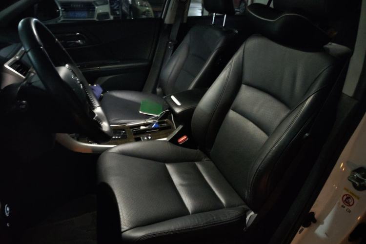 Used Honda Accord 2014 2.4L EX Luxury Edition Left Front Seat