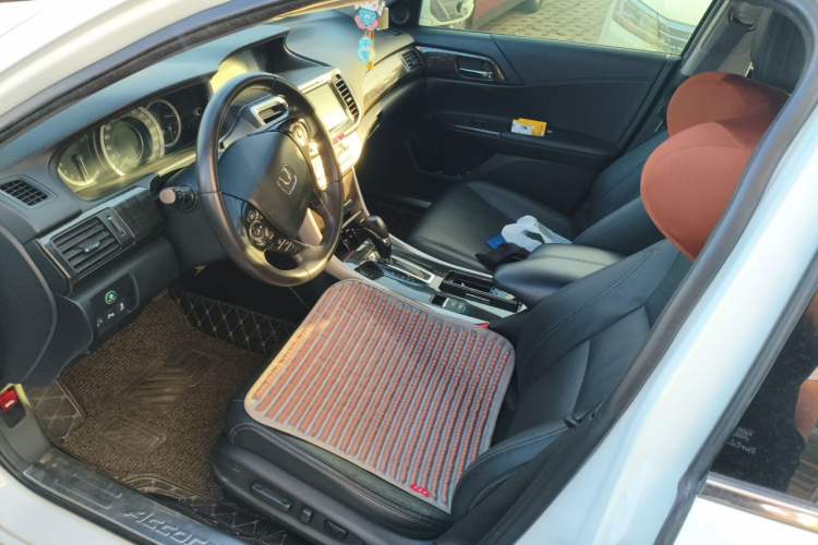 Used Honda Accord 2014 2.4L LX Comfort Edition Left Front Seat