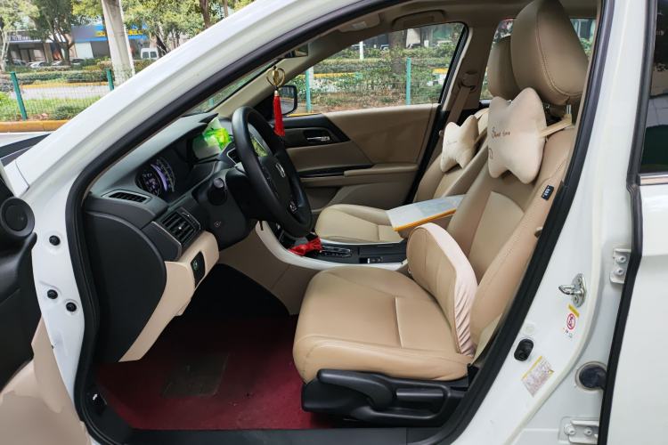 Used Honda Accord 2014 2.0L LX Comfort Edition Left Front Seat