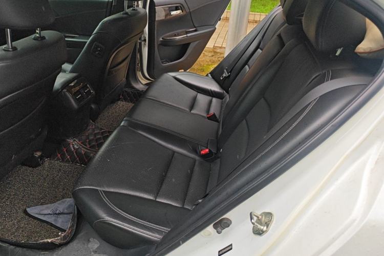 Used Honda Accord 2014 2.4L LX Comfort Edition Left Rear Seat
