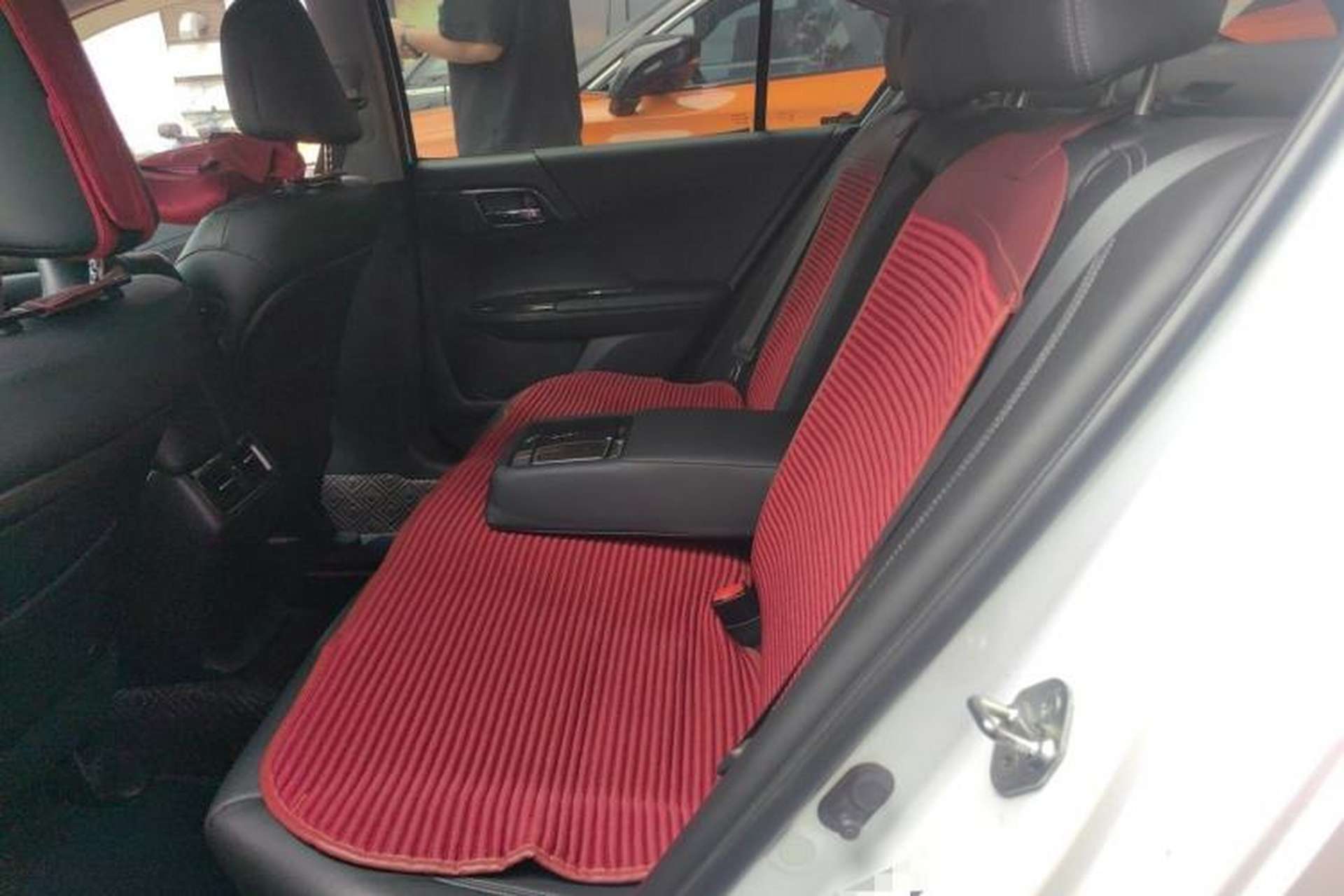 Used Honda Accord 2014 2.4L EX Luxury Edition Left Rear Seat