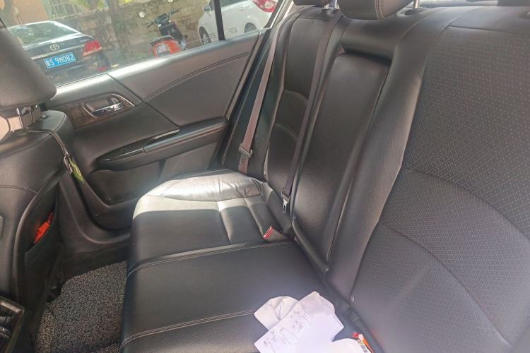 Used Honda Accord 2014 2.4L EX Luxury Edition Left Rear Seat