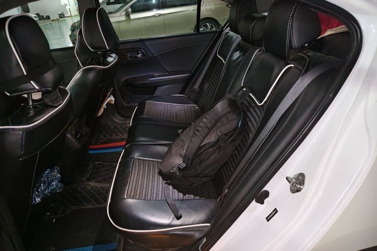 Used Honda Accord 2014 2.4L EXN Luxury Navigation Edition Left Rear Seat