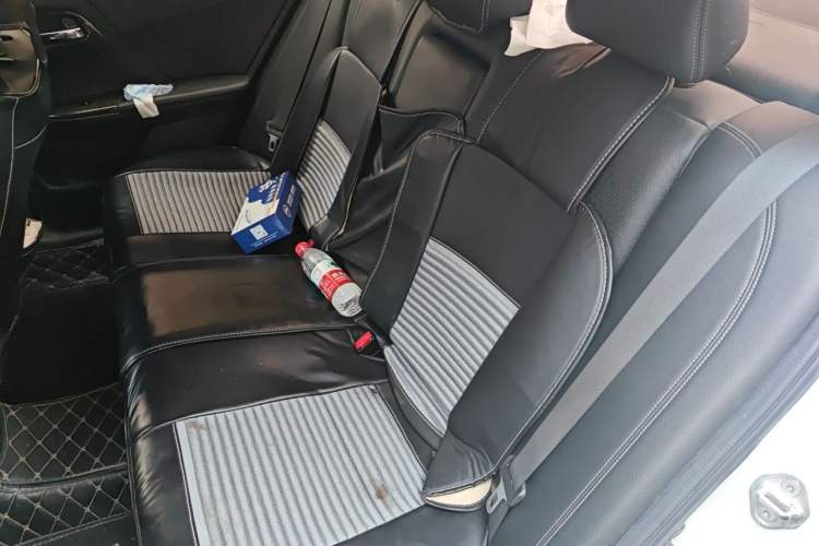 Used Honda Accord 2014 2.4L EXN Luxury Navigation Edition Left Rear Seat