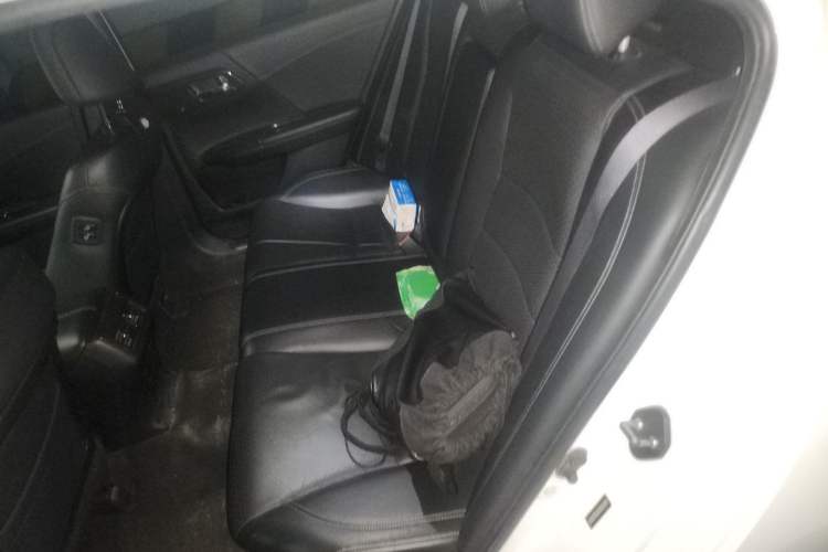 Used Honda Accord 2014 2.4L EXN Luxury Navigation Edition Left Rear Seat
