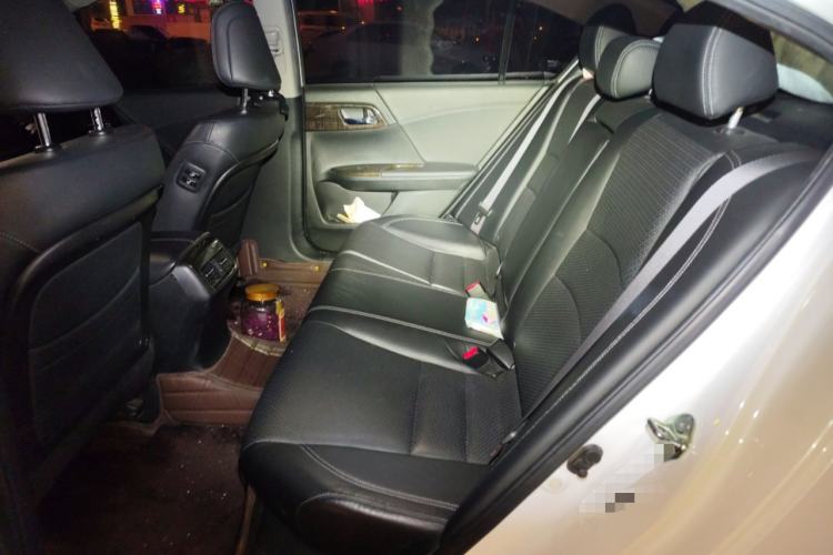 Used Honda Accord 2014 2.4L EX Luxury Edition Left Rear Seat