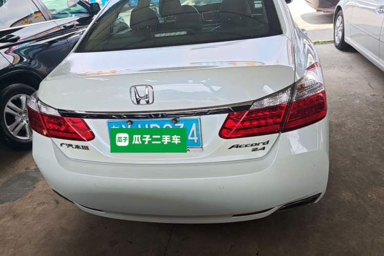 Used Honda Accord 2014 2.4L LX Comfort Edition Rear