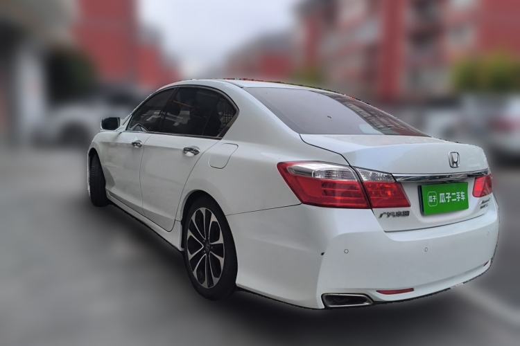 Used Honda Accord 2014 3.0L EXLN Flagship Edition Rear Left 45 Deg