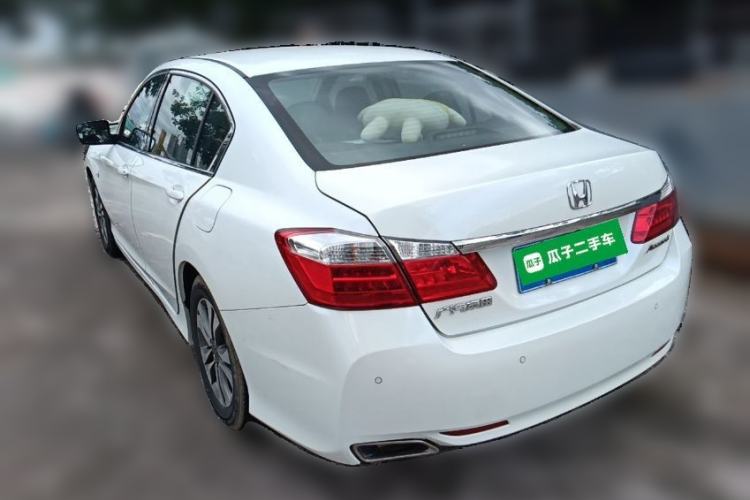 Used Honda Accord 2014 2.0L LX Comfort Edition Rear Left 45 Deg