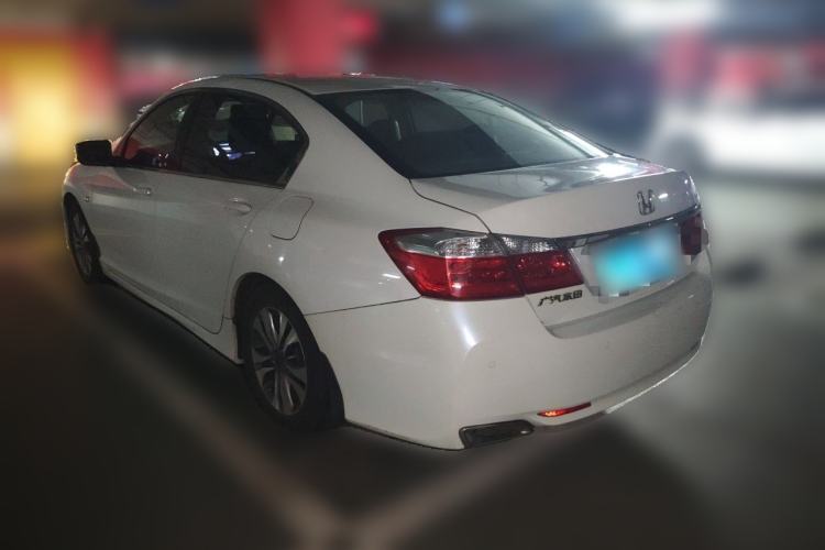 Used Honda Accord 2014 2.0L LX Comfort Edition Rear Left 45 Deg