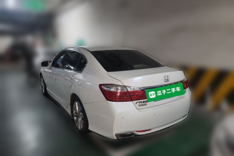 Used Honda Accord 2014 2.4L EXN Luxury Navigation Edition Rear Left 45 Deg