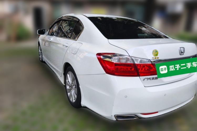 Used Honda Accord 2014 2.4L EX Luxury Edition Rear Left 45 Deg