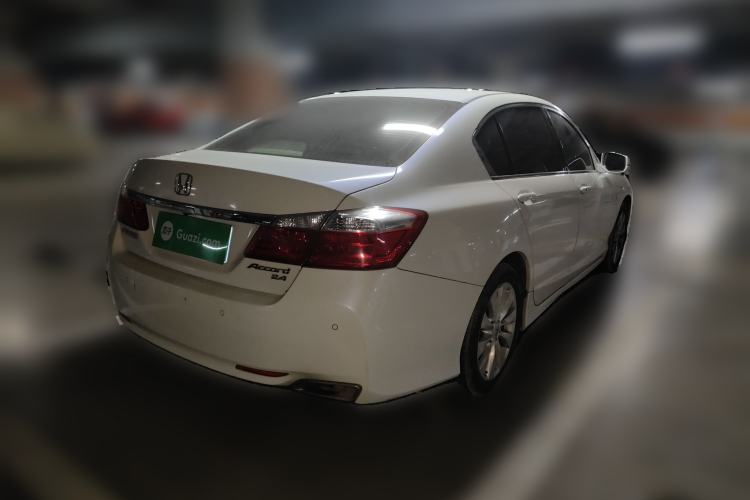 Used Honda Accord 2014 2.4L EX Luxury Edition Rear Right 45 Deg