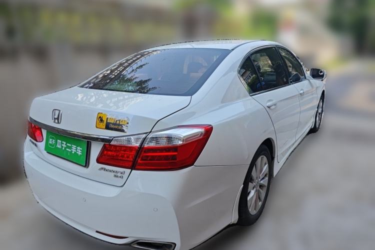 Used Honda Accord 2014 2.4L EXN Luxury Navigation Edition Rear Right 45 Deg