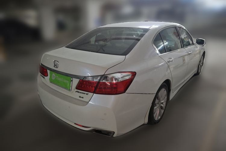 Used Honda Accord 2014 2.4L EX Luxury Edition Rear Right 45 Deg