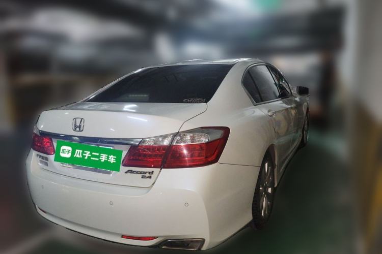 Used Honda Accord 2014 2.4L EXN Luxury Navigation Edition Rear Right 45 Deg