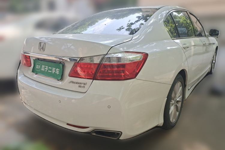 Used Honda Accord 2014 2.4L EX Luxury Edition Rear Right 45 Deg