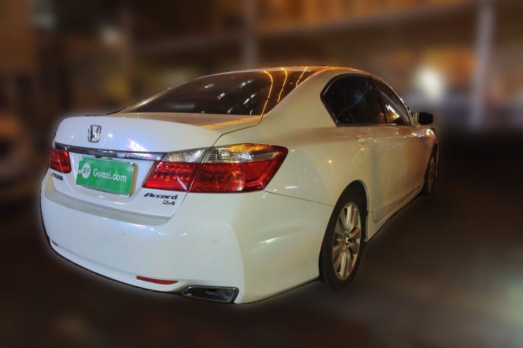 Used Honda Accord 2014 2.4L EX Luxury Edition Rear Right 45 Deg